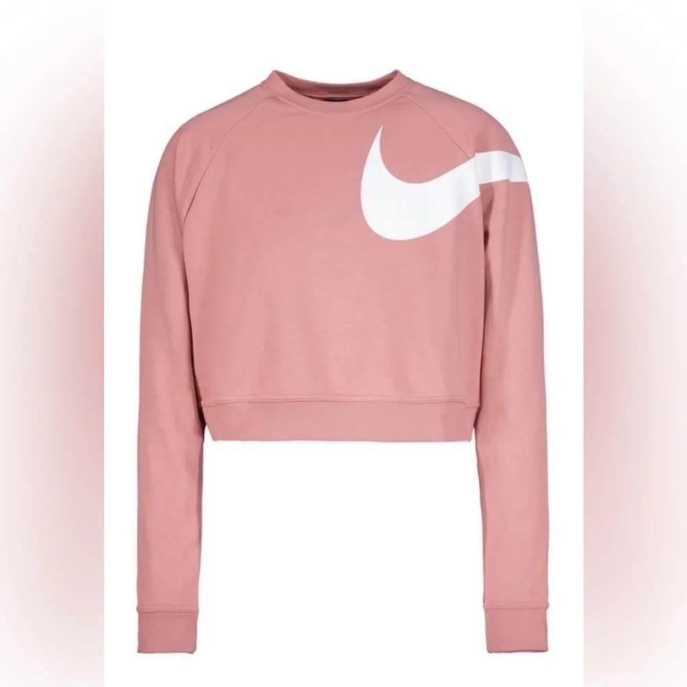 Nike Sportswear Dry Versa Top in Rose
